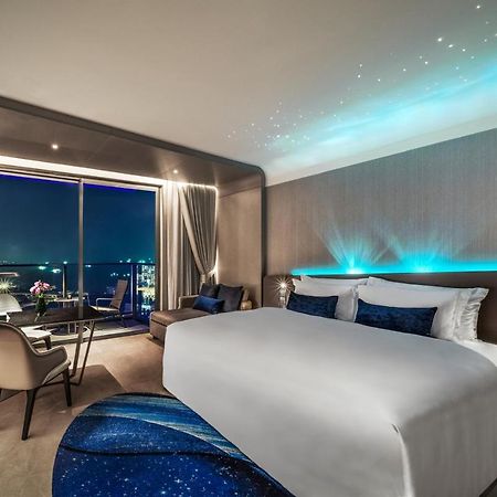 Grande Centre Point Space Pattaya Exterior foto Deluxe Room