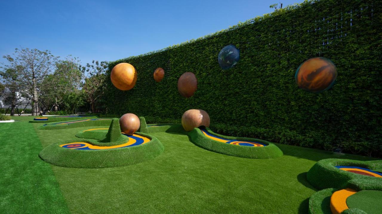 Grande Centre Point Space Pattaya Exterior foto The Children's Museum of Oak Park